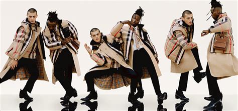 burberry christmas 2020|Burberry is ‘Singing in the Rain’ with dance.